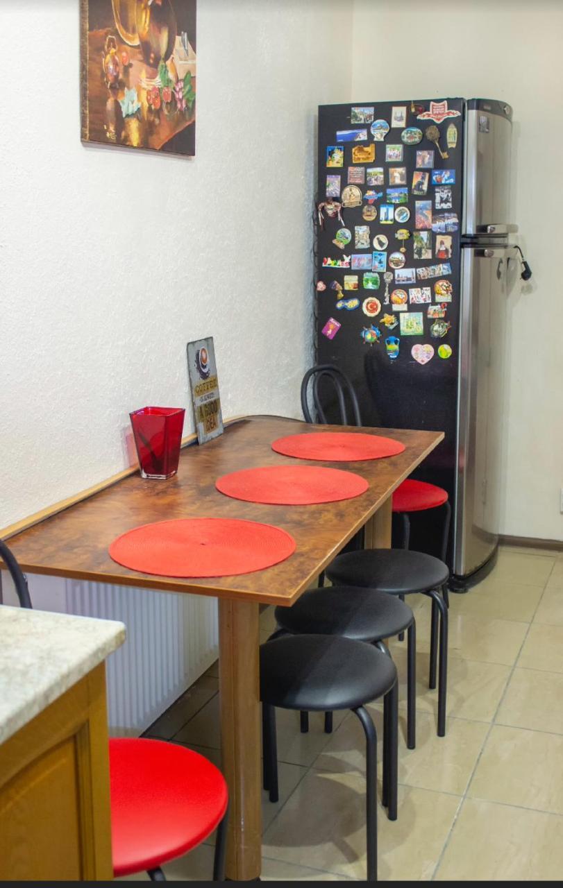 hostel Koleso Odessa Buitenkant foto