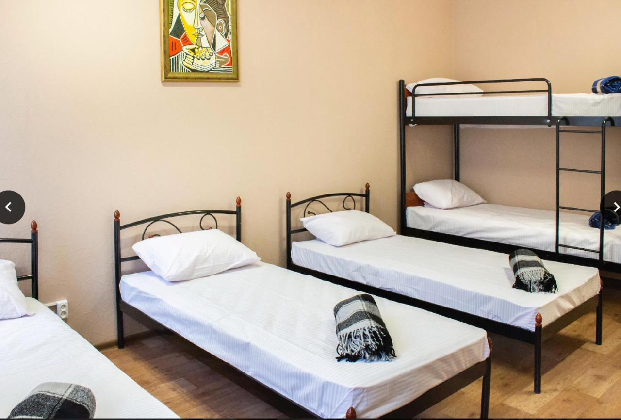 hostel Koleso Odessa Buitenkant foto